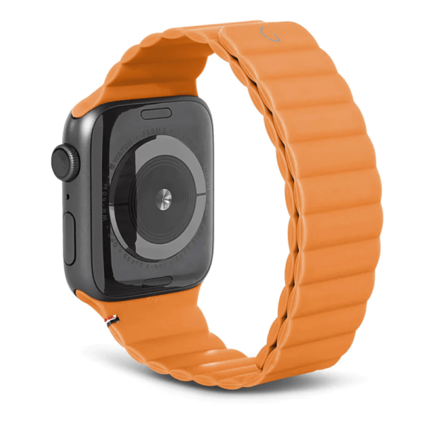 CORREA SPIGEN APPLE WATCH SILICONA MAGNETICA 38/40/41MM