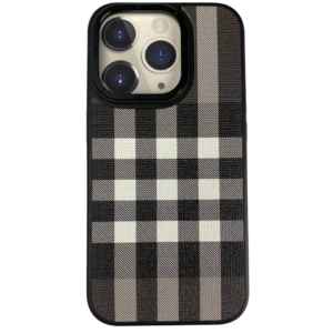 ESTUCHE TPU MAGSAFE DISEÑO BURBERRY